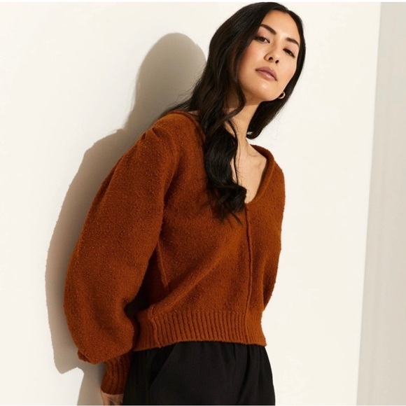 Free People Sweaters - Free People | Cozy Burnt Butter Bubble Sleeve V-Neck Sweater